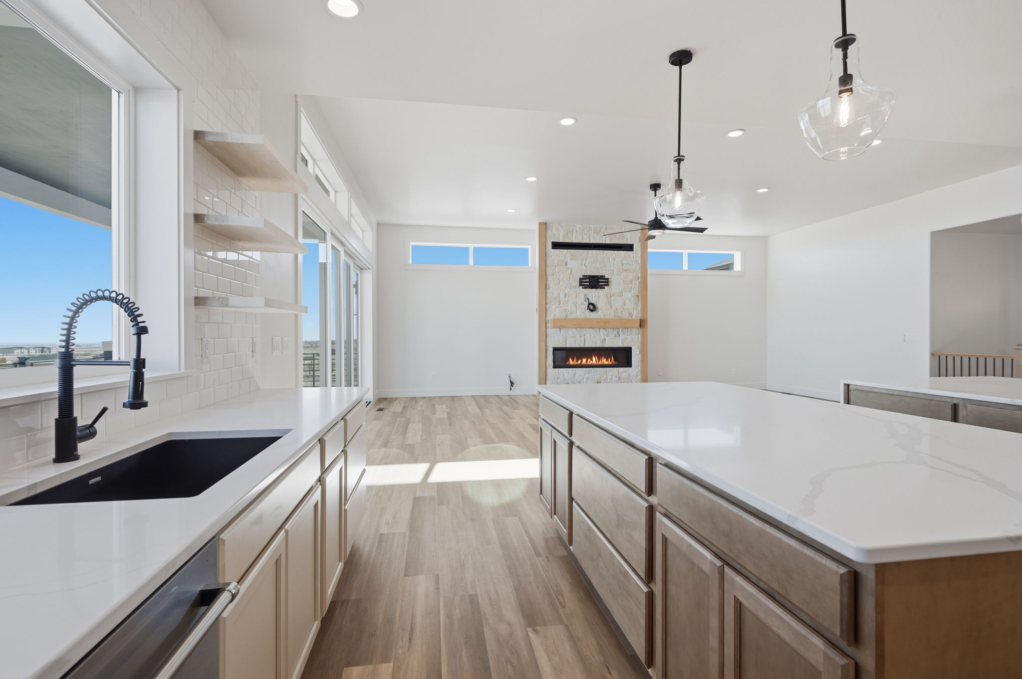 18 Web Or Mls 11293 Est Rdg Dr 18 Web Or Mls 11293 Est Rdg Dr