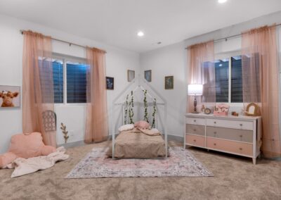 Girls Room The Falcon Nest 2023 Parade Hi Point Homebuilders, Custom Homes Colorado Springs (1366x768)